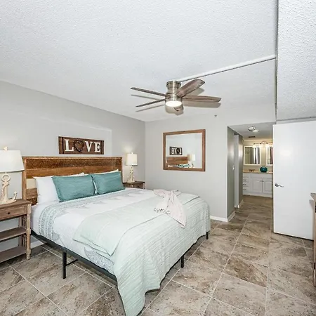 Seacove In Indian Shores